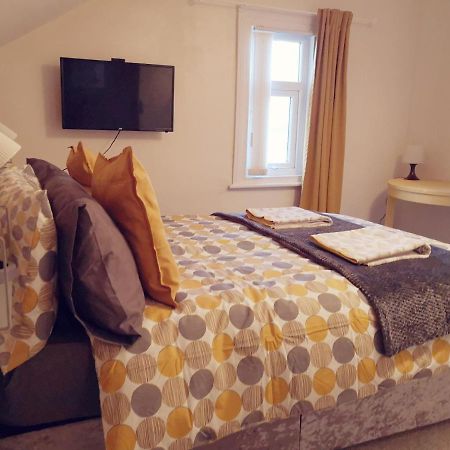 Mini Hotel Leeds Leeds  Bagian luar foto
