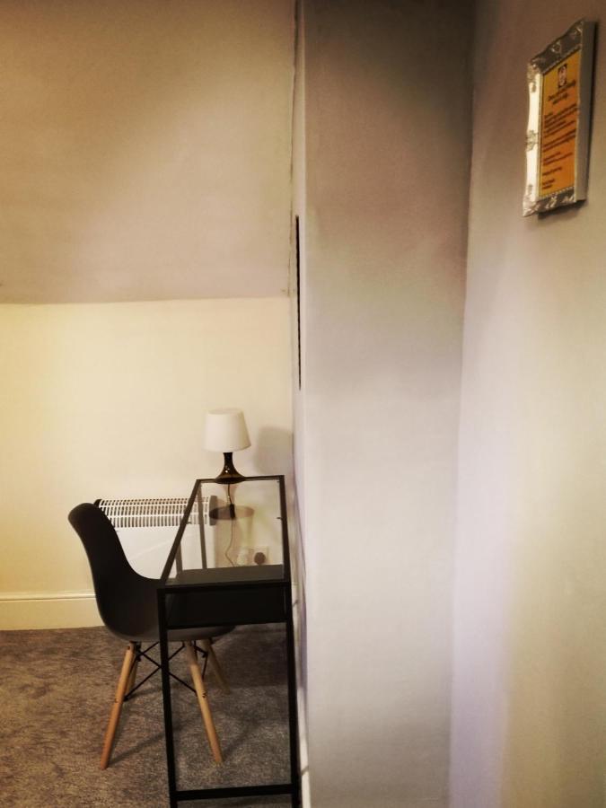 Mini Hotel Leeds Leeds  Bagian luar foto
