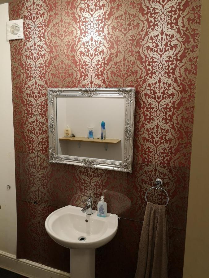 Mini Hotel Leeds Leeds  Bagian luar foto